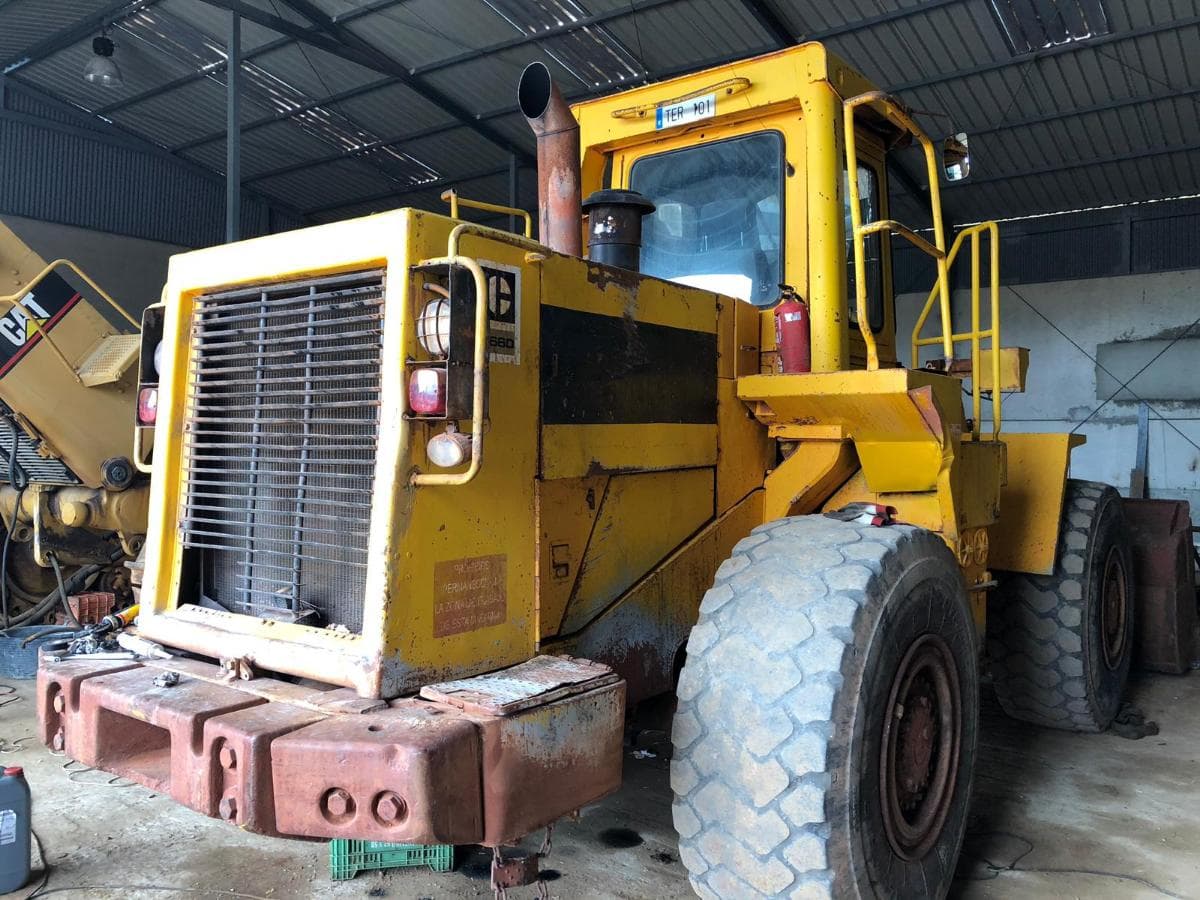 Pala Caterpillar 966D