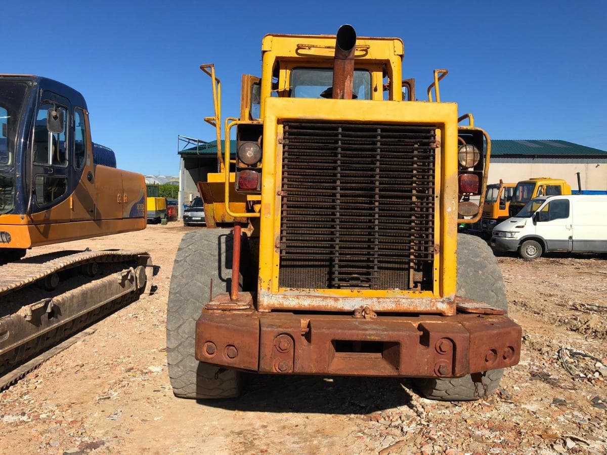 Pala Caterpillar 966D — imagem 2