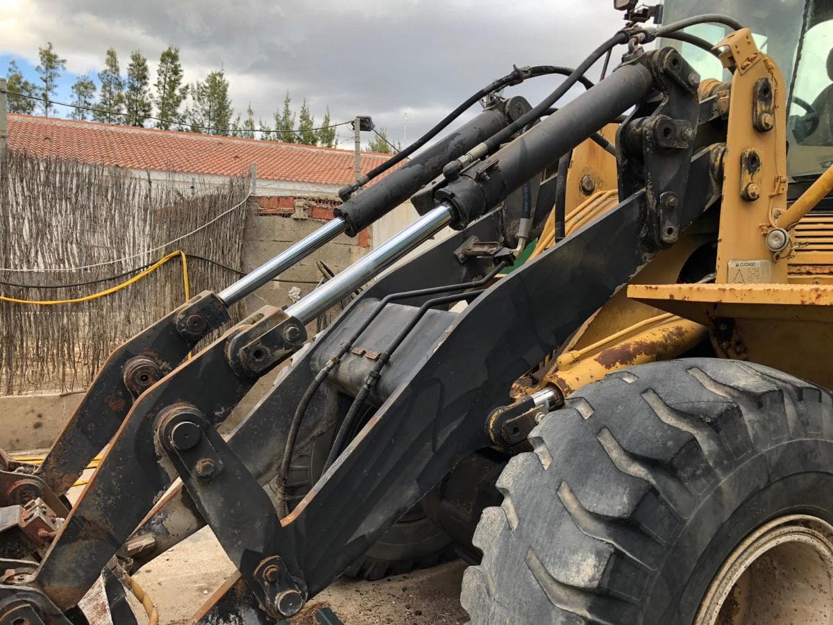 Pala Caterpillar IT38F — imagem 5