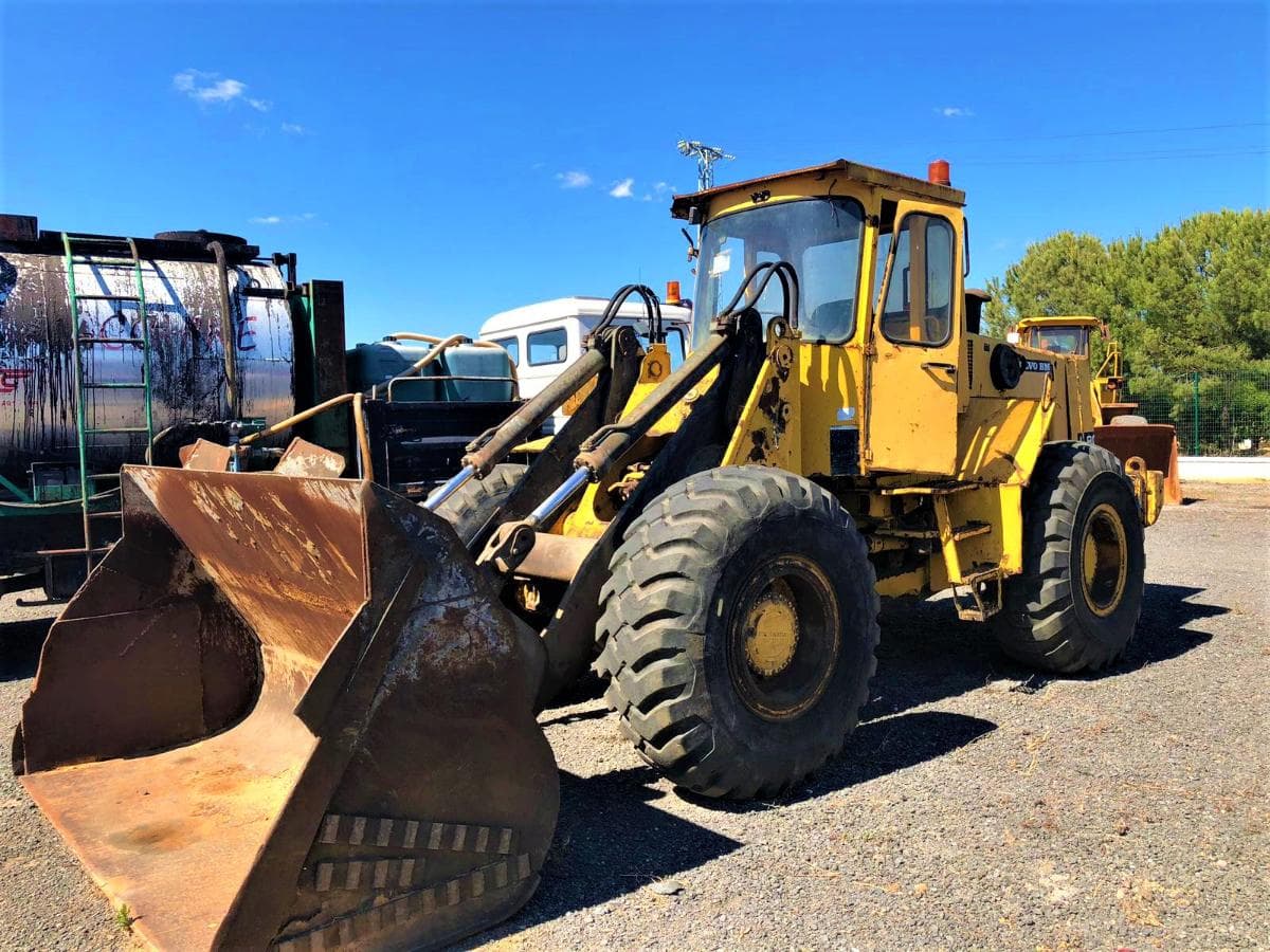 Pala Volvo L90 — imagem 2