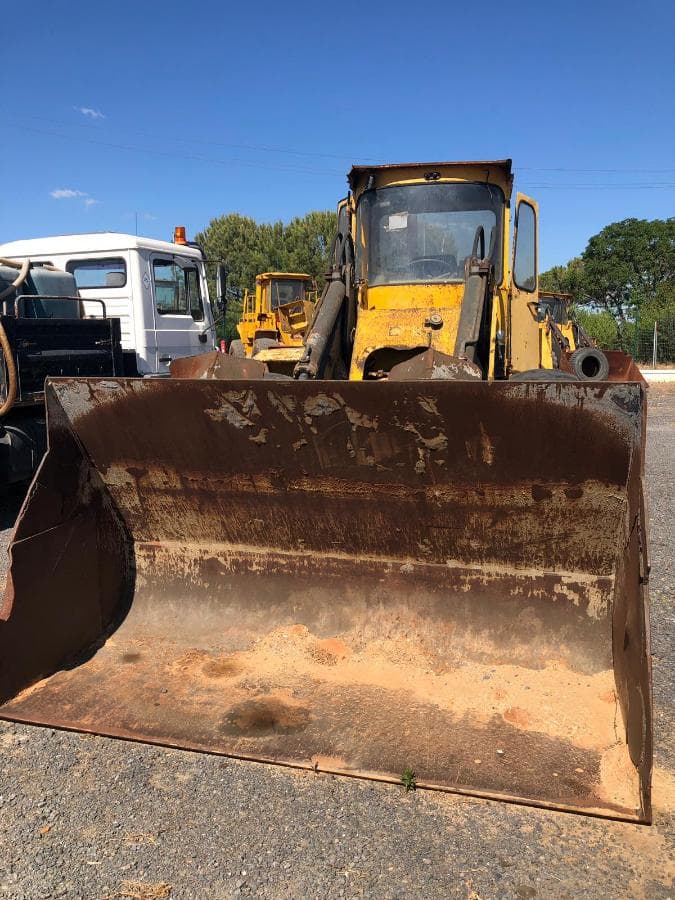 Pala Volvo L90 — imagem 4
