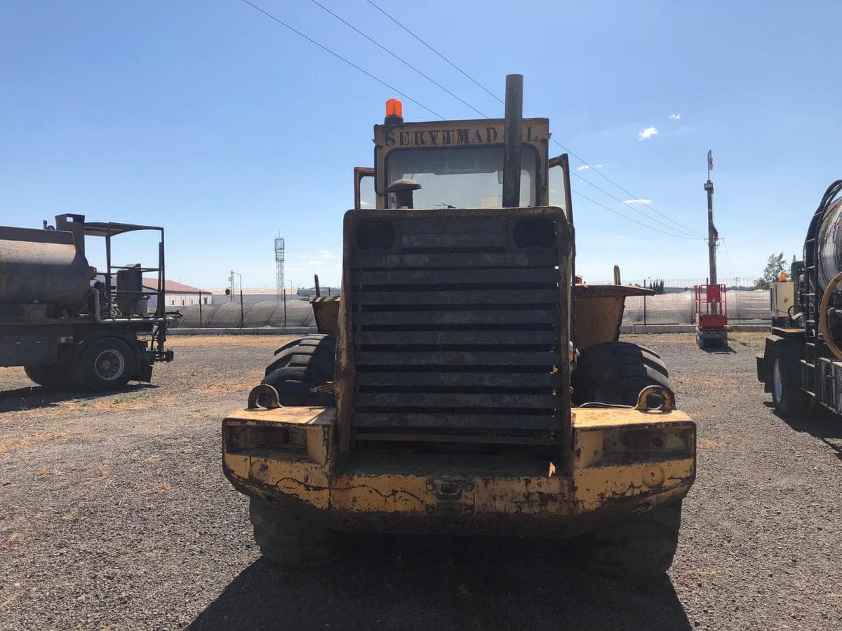Pala Volvo L90 — imagem 7