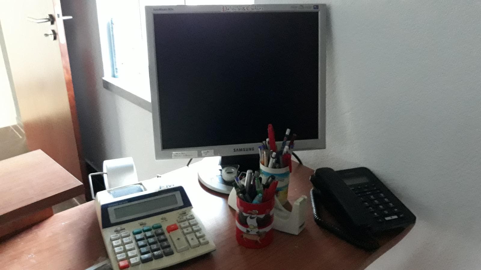 Equipamento Escritório + Stock de existências — imagem 10