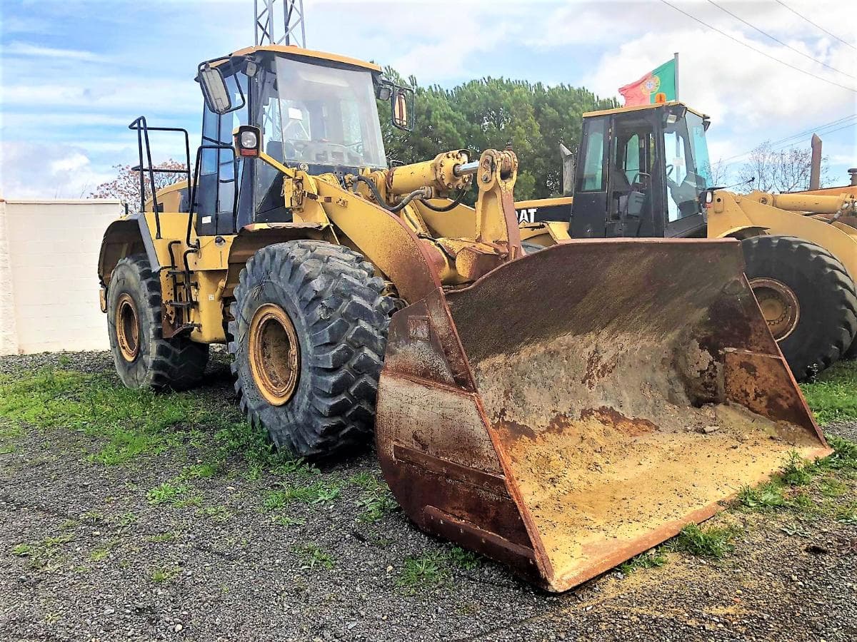 Pala Caterpillar 966G — imagem 1