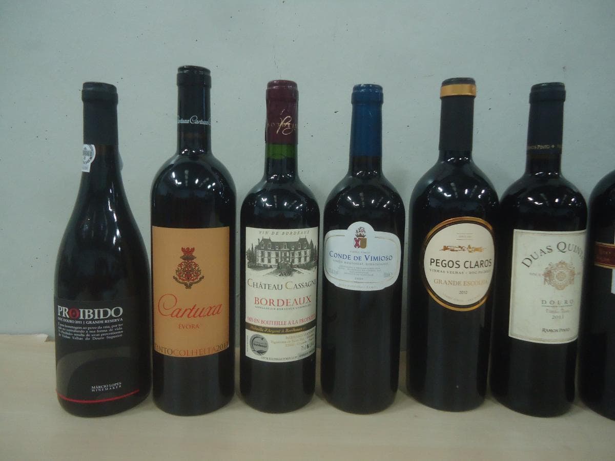 Refrigerador + Lote de Vinhos — image 7