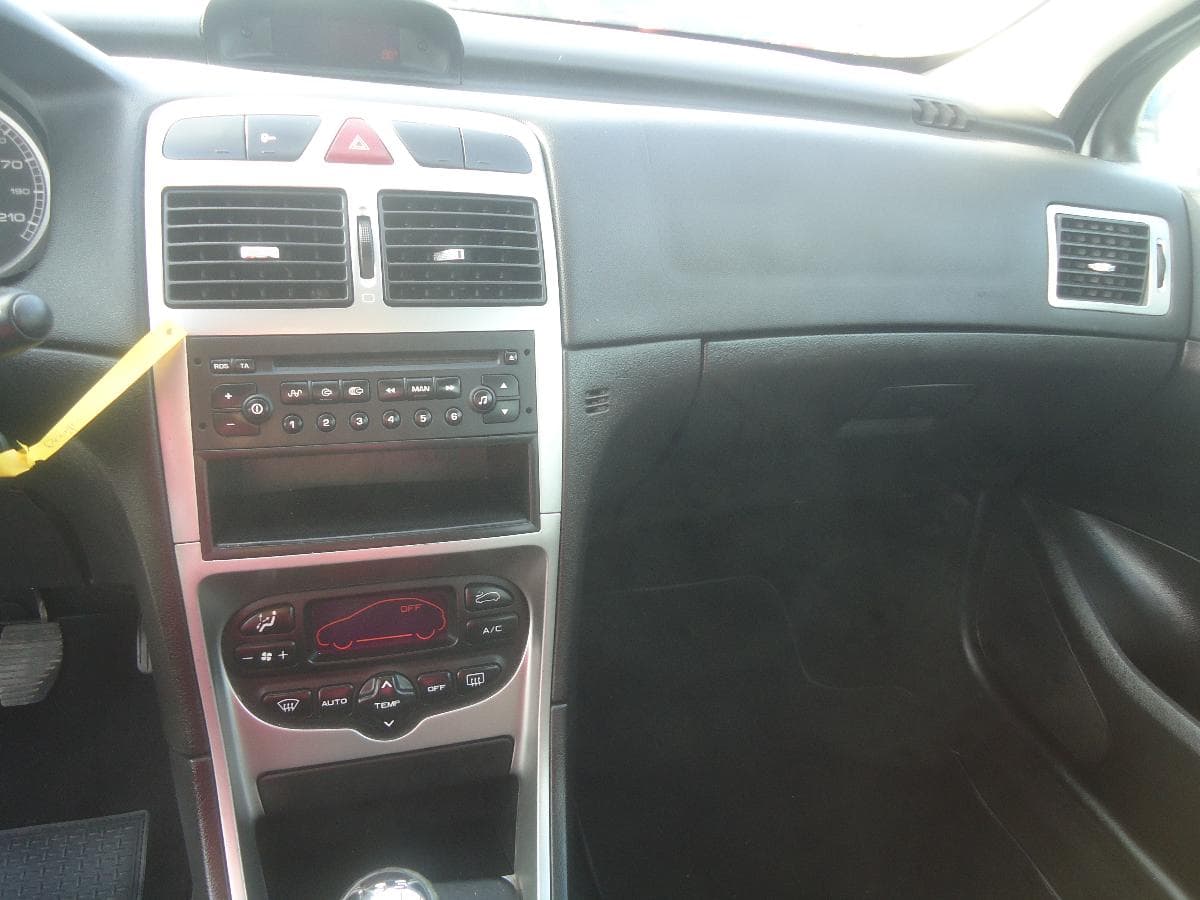 Peugeot 307 1.6 HDI — imagen 12