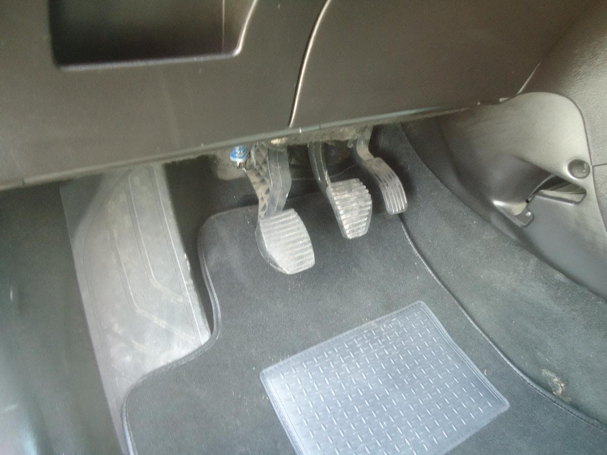 Peugeot 307 1.6 HDI — imagen 9