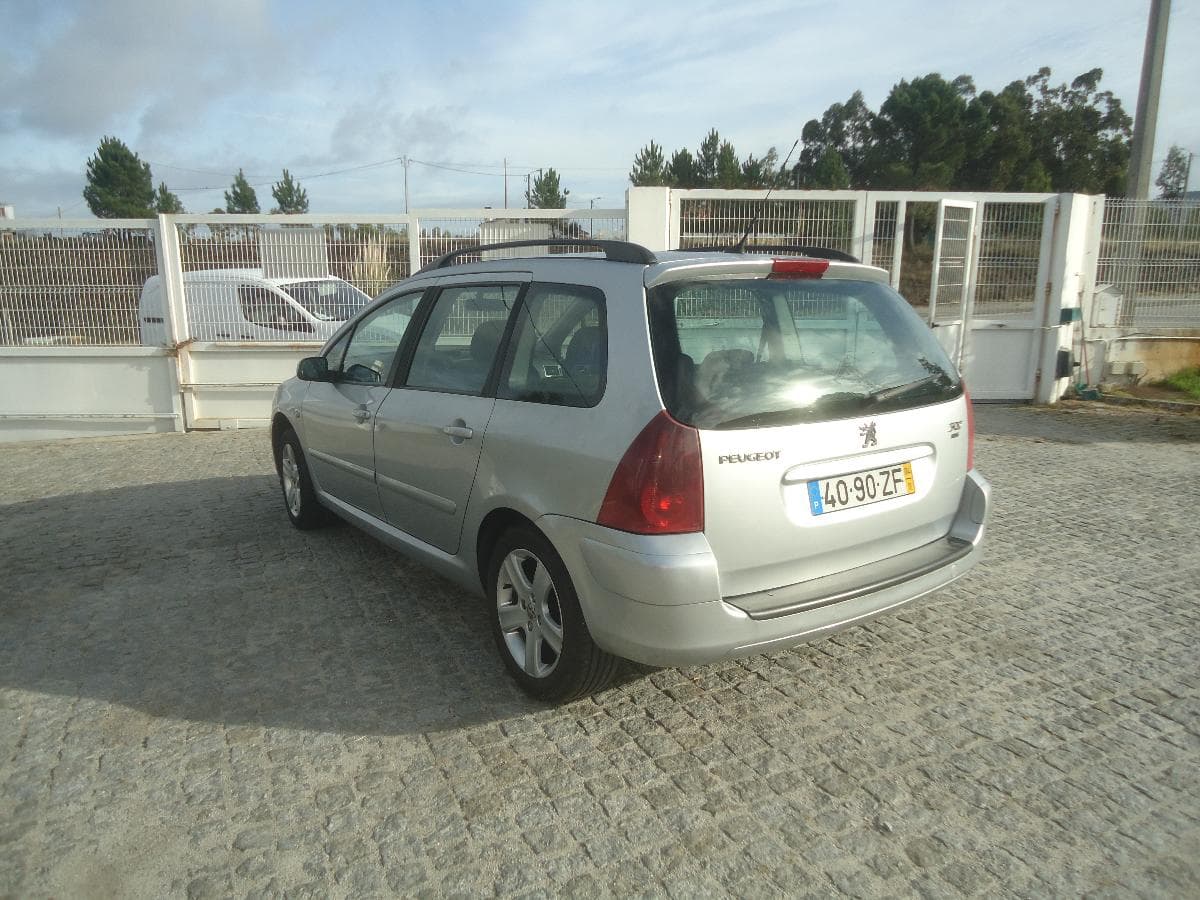 Peugeot 307 1.6 HDI — imagen 6