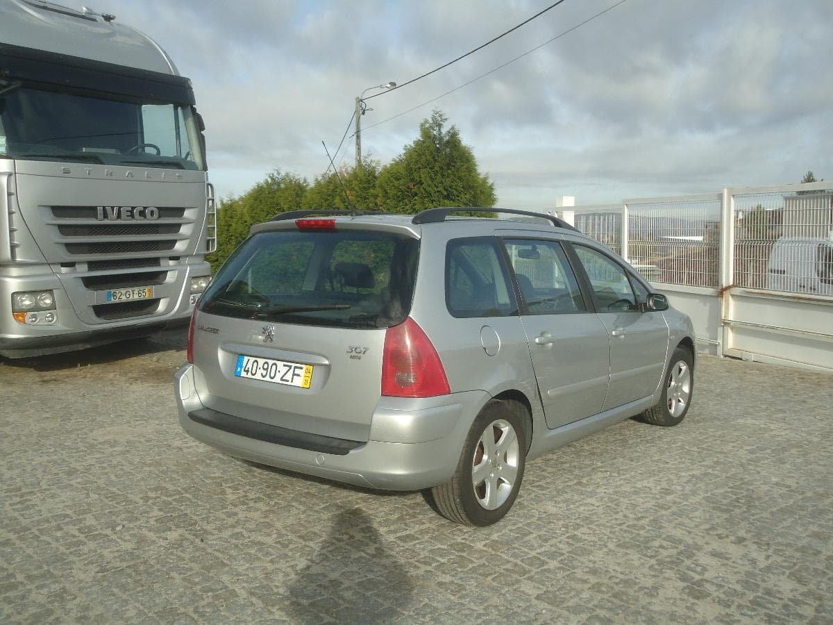 Peugeot 307 1.6 HDI — imagen 4