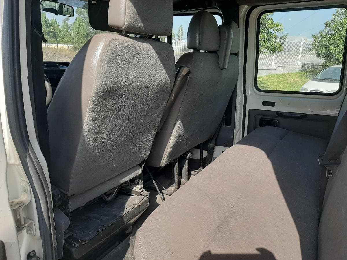 Ford Transit 2.4 TDCI — imagem 13