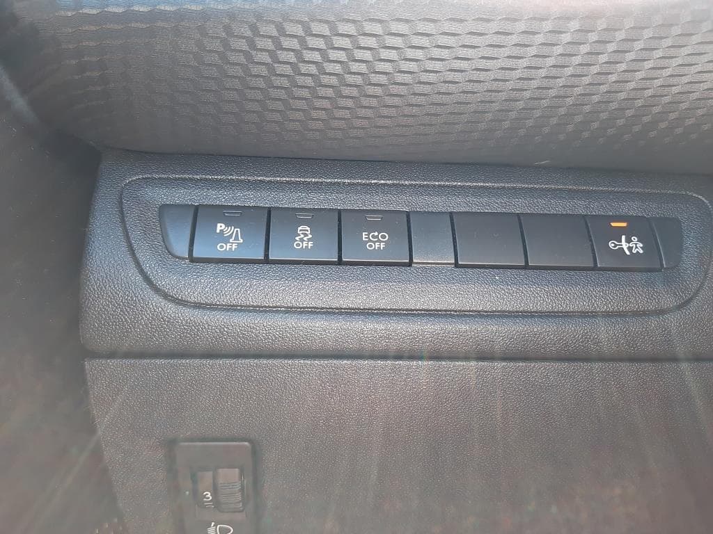 Peugeot 2008 1.6 HDI — imagen 17