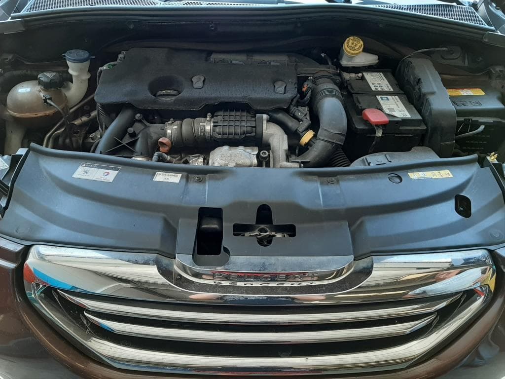 Peugeot 2008 1.6 HDI — imagen 19