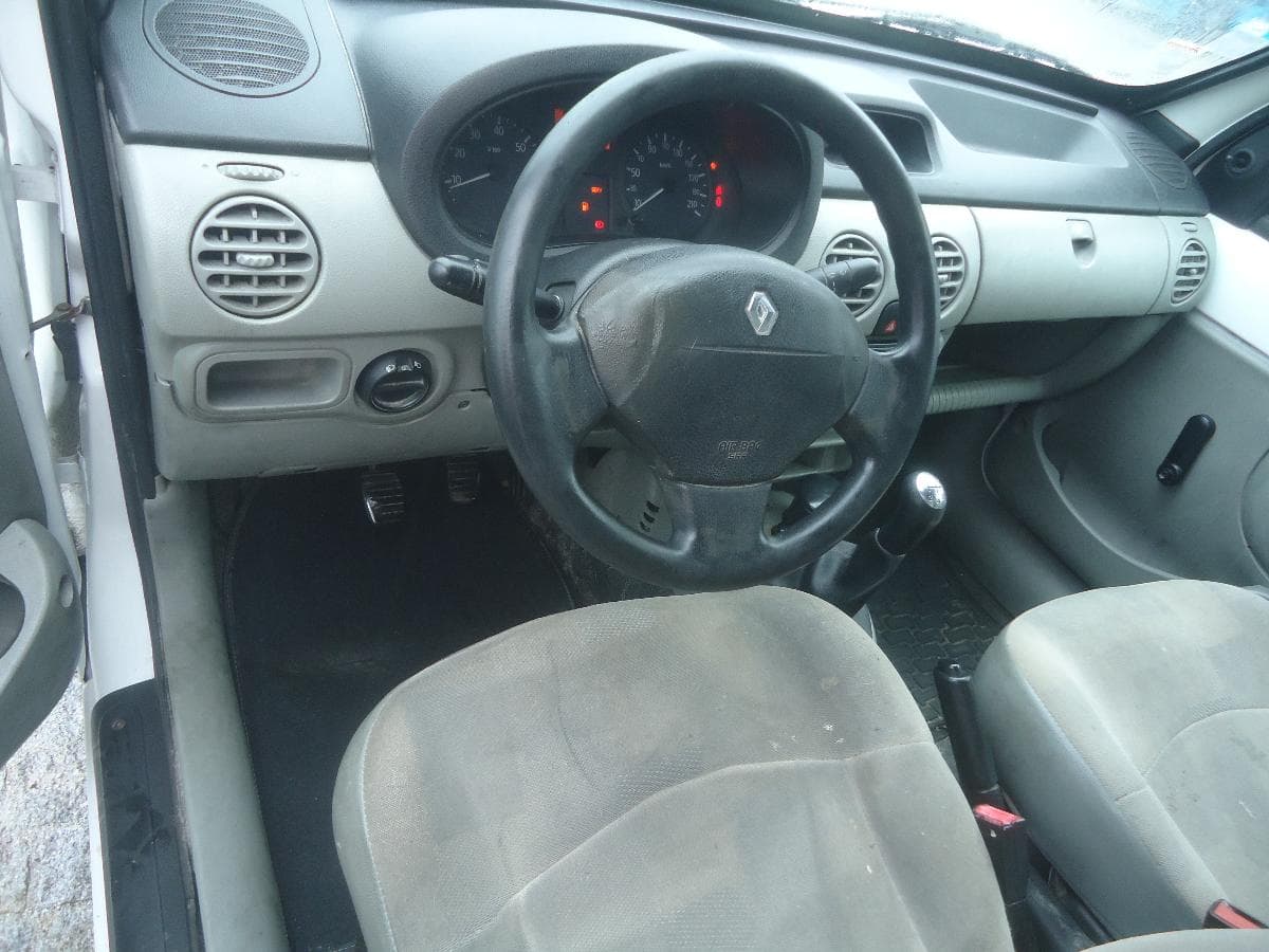 Renault Kangoo 1.5 DCI, 11-CP-45 · Paredes — image 10