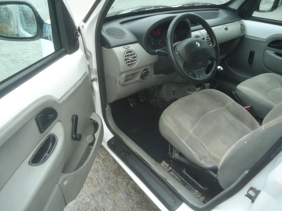 Renault Kangoo 1.5 DCI, 11-CP-45 · Paredes — image 7