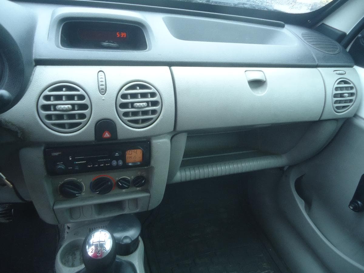 Renault Kangoo 1.5 DCI, 11-CP-45 · Paredes — image 14