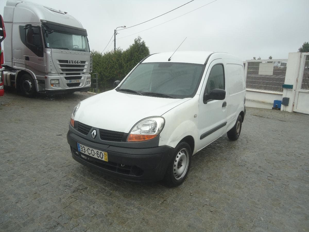 Renault Kanggo, 33-CO-60 · Paredes — imagem 1