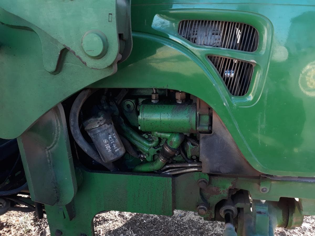 Tractor agricola J. Deere 5083 — image 6