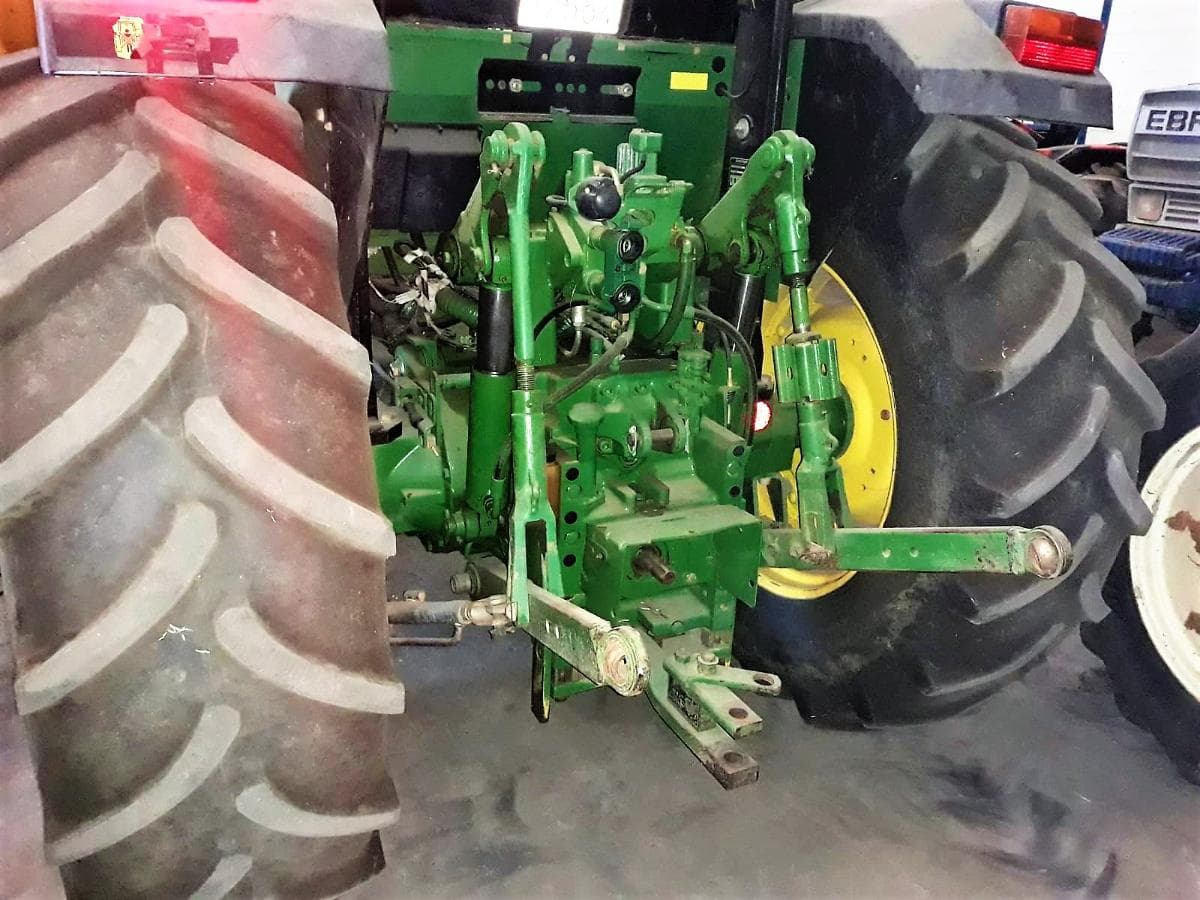 Trator agricola J Deere 6210 — imagen 2