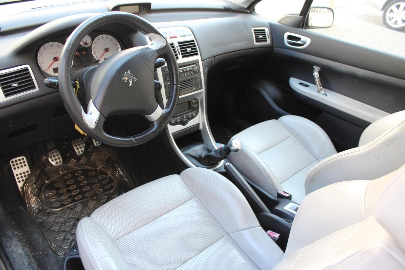 PEUGEOT 307CC · Seixal — imagem 3