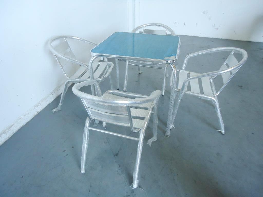 Mobiliario y decoración — imagen 3