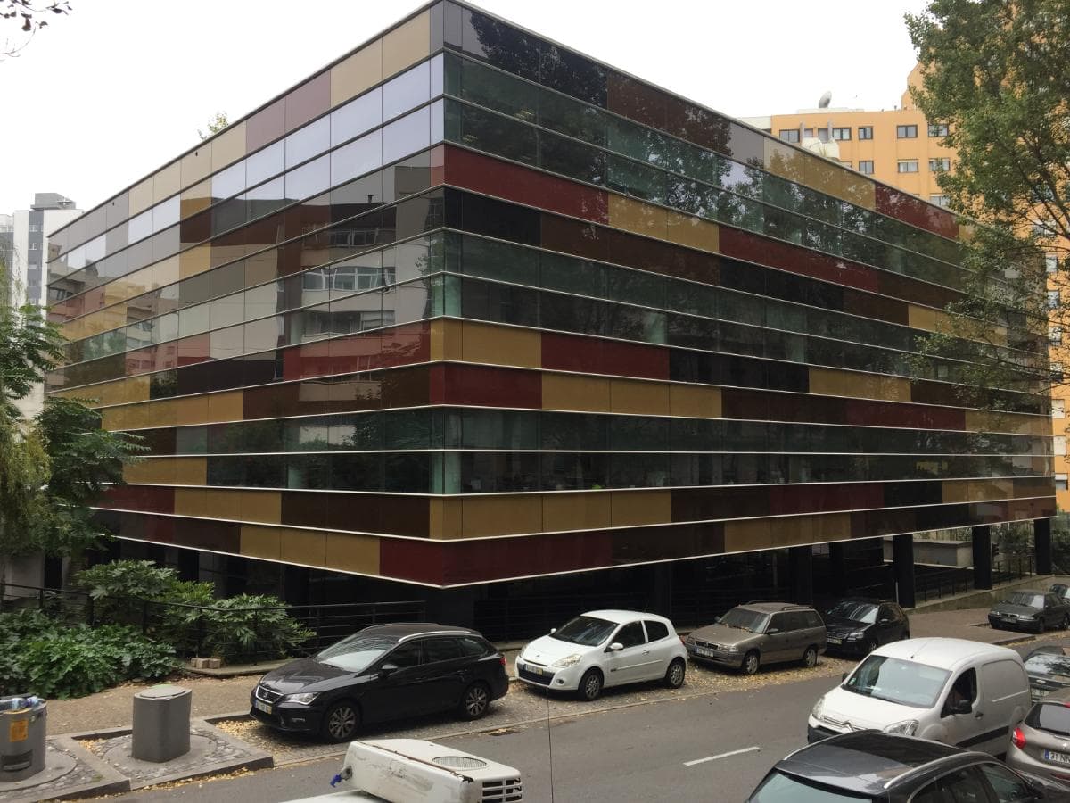 Escritório + Garagem + Arrumos · Porto — imagem 13