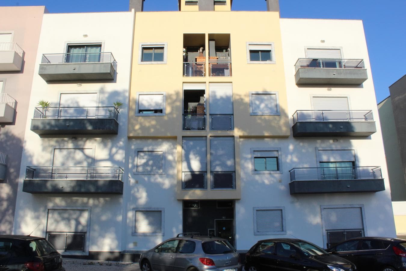 Apartamento T2 + Garagem · Setúbal — imagen 4