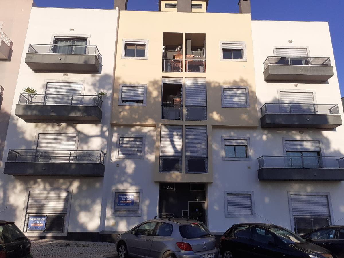Apartamento T2 + Garagem