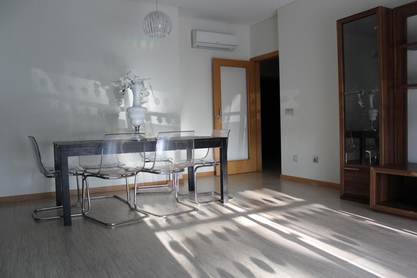 Apartamento T2 + Garagem · Setúbal — imagen 3