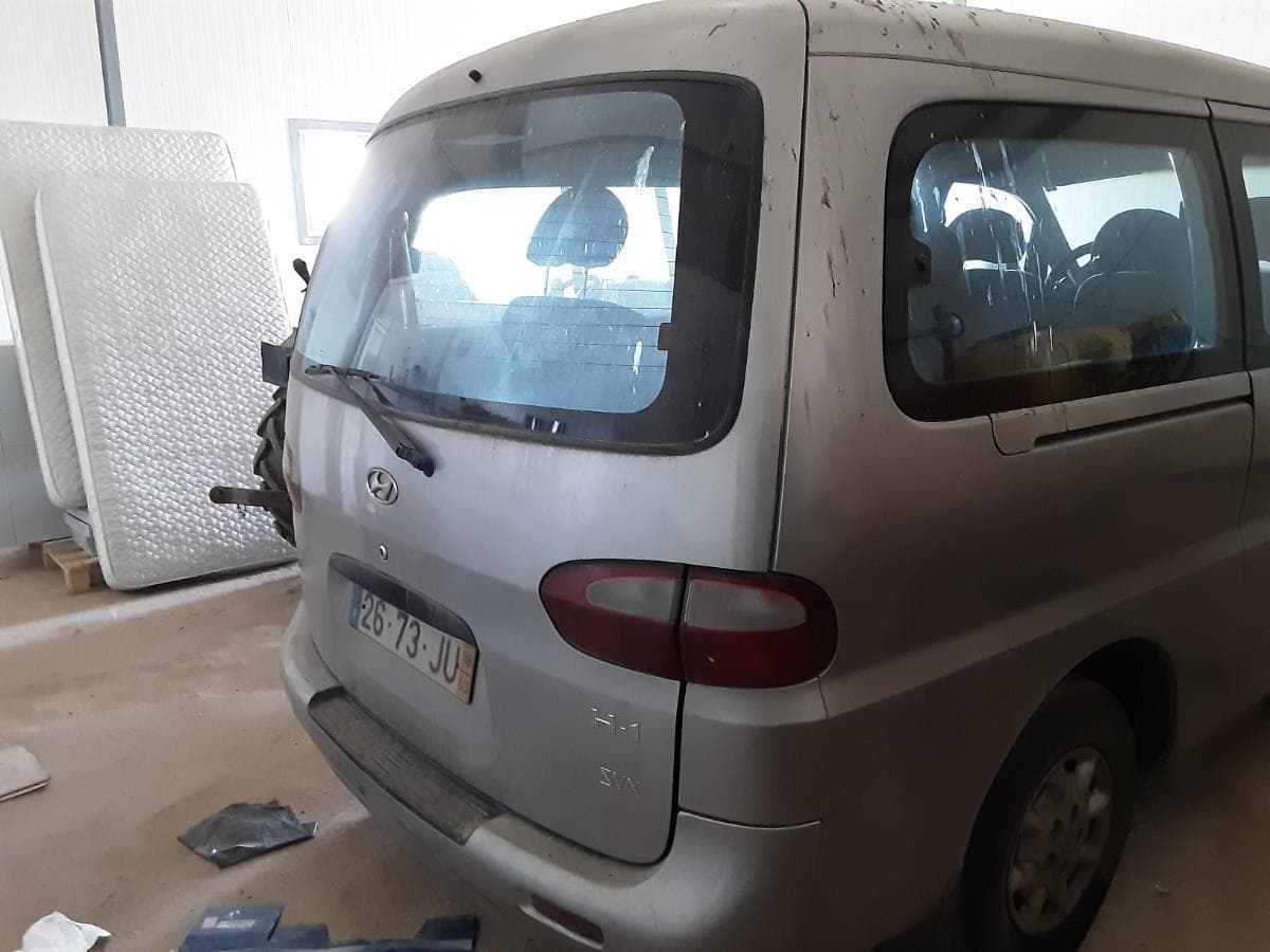 HYUNDAI H-1 — imagem 5