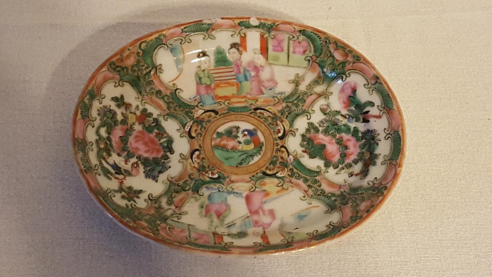 Porcelain Items — image 8