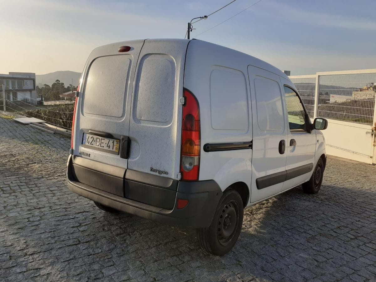 Renault Kangoo 1.5 DCI 42-BE-41 · Paredes — imagem 5