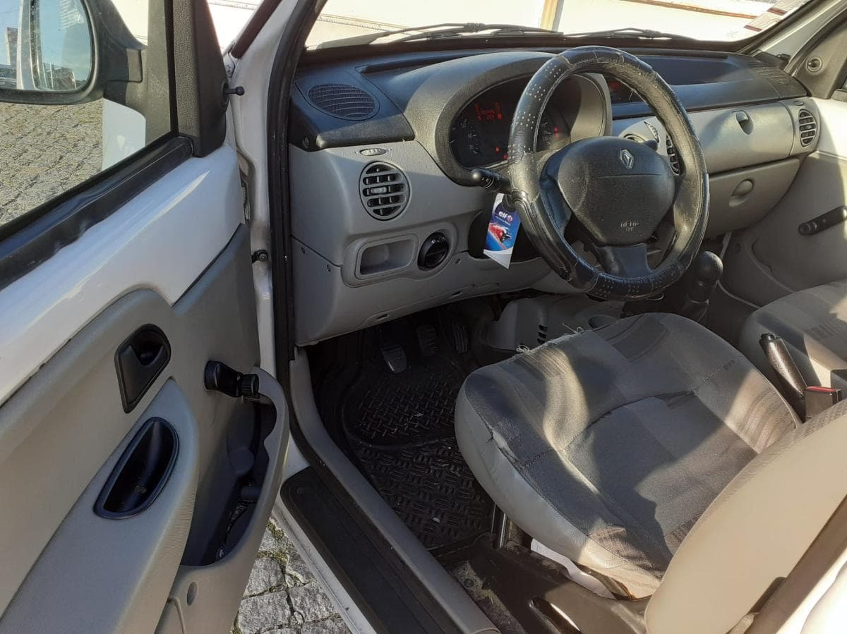 Renault Kangoo 1.5 DCI 42-BE-41 · Paredes — imagem 7