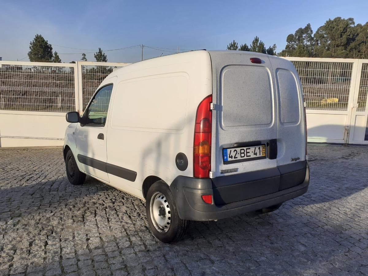 Renault Kangoo 1.5 DCI 42-BE-41 · Paredes — imagem 6