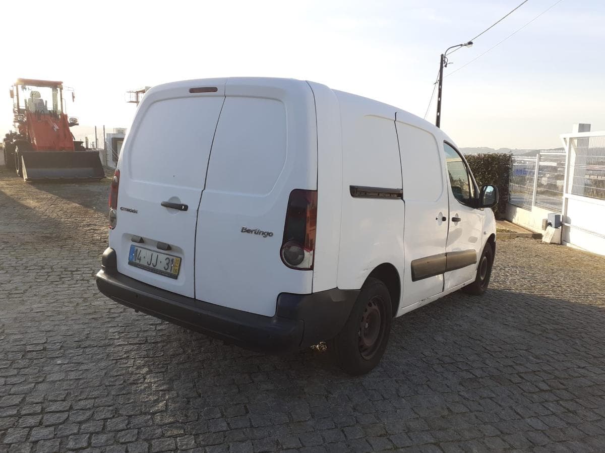 Citroen Berlingo 1.6 HDI · 3 lugares — imagem 6