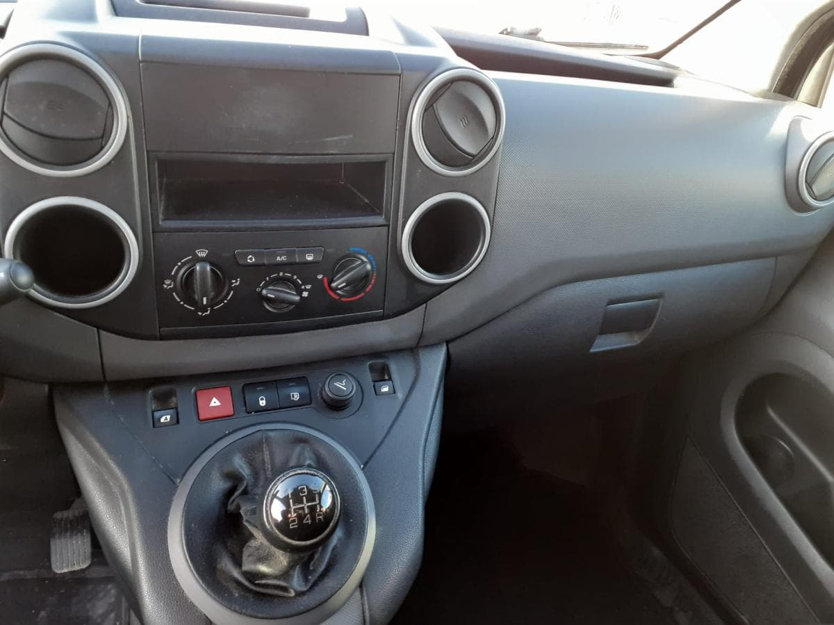 Citroen Berlingo 1.6 HDI · 3 lugares — imagem 13