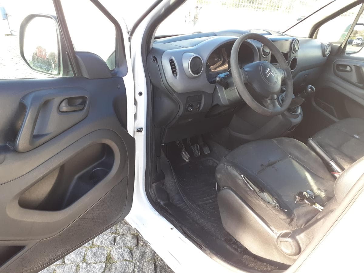 Citroen Berlingo 1.6 HDI · 3 lugares — imagem 7