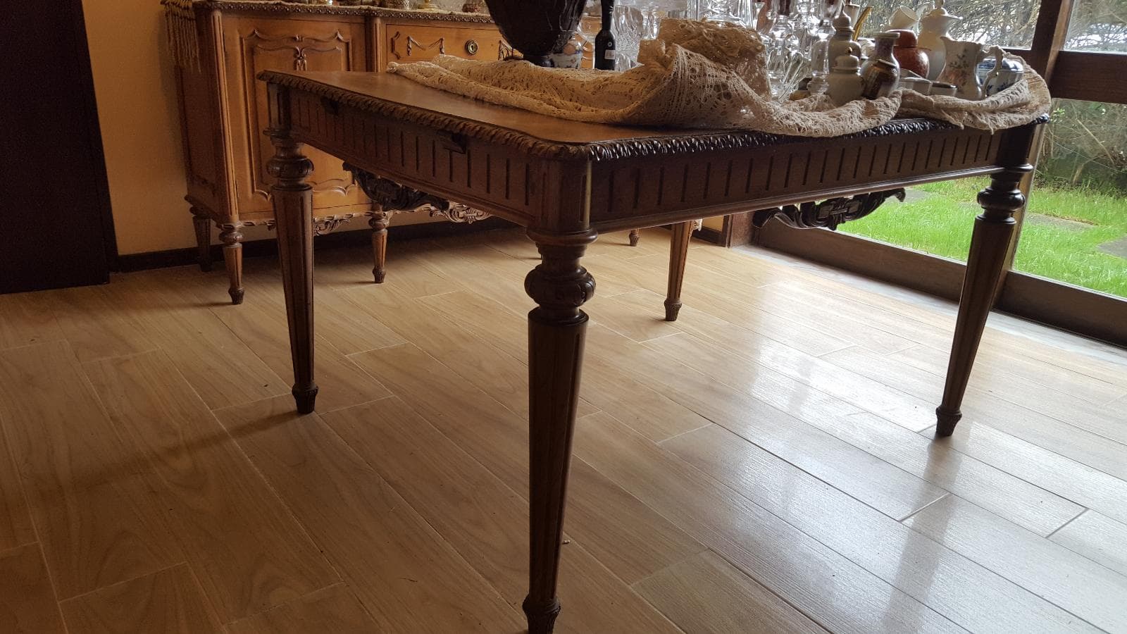 Mesa de comedor — imagen 1