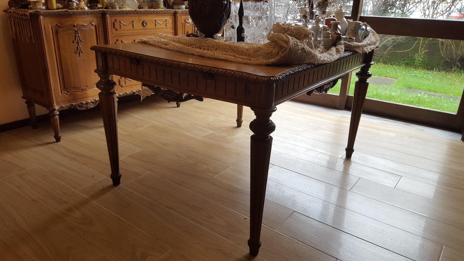 Mesa de comedor — imagen 3