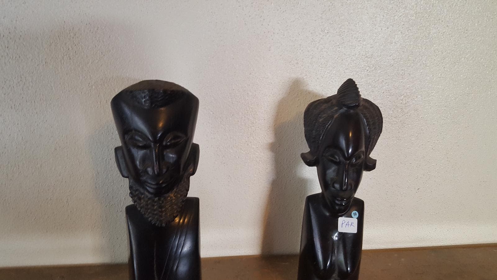 Esculturas em Pau Santo — imagem 2