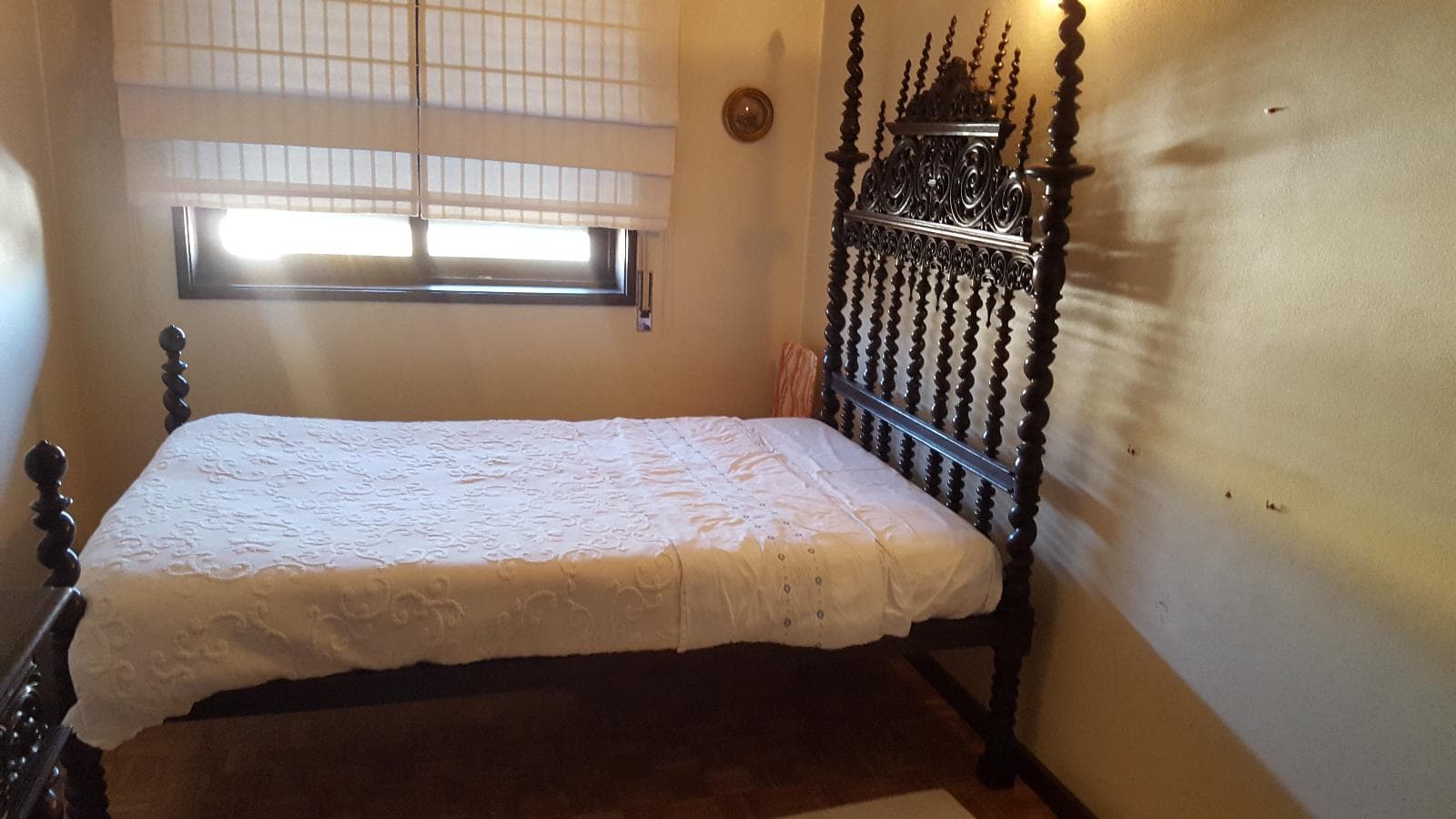 Cama de Meio Corpo
