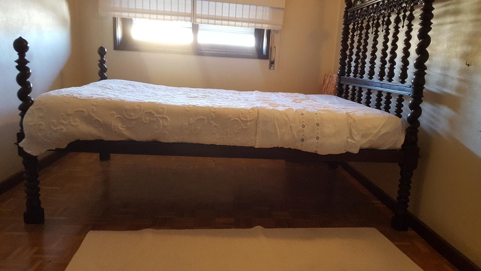 Half-Body Bed — image 2