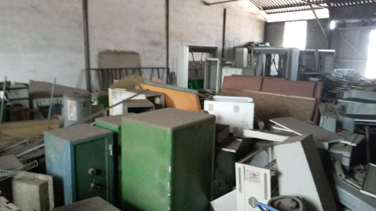 Lote de sucata · — image 2