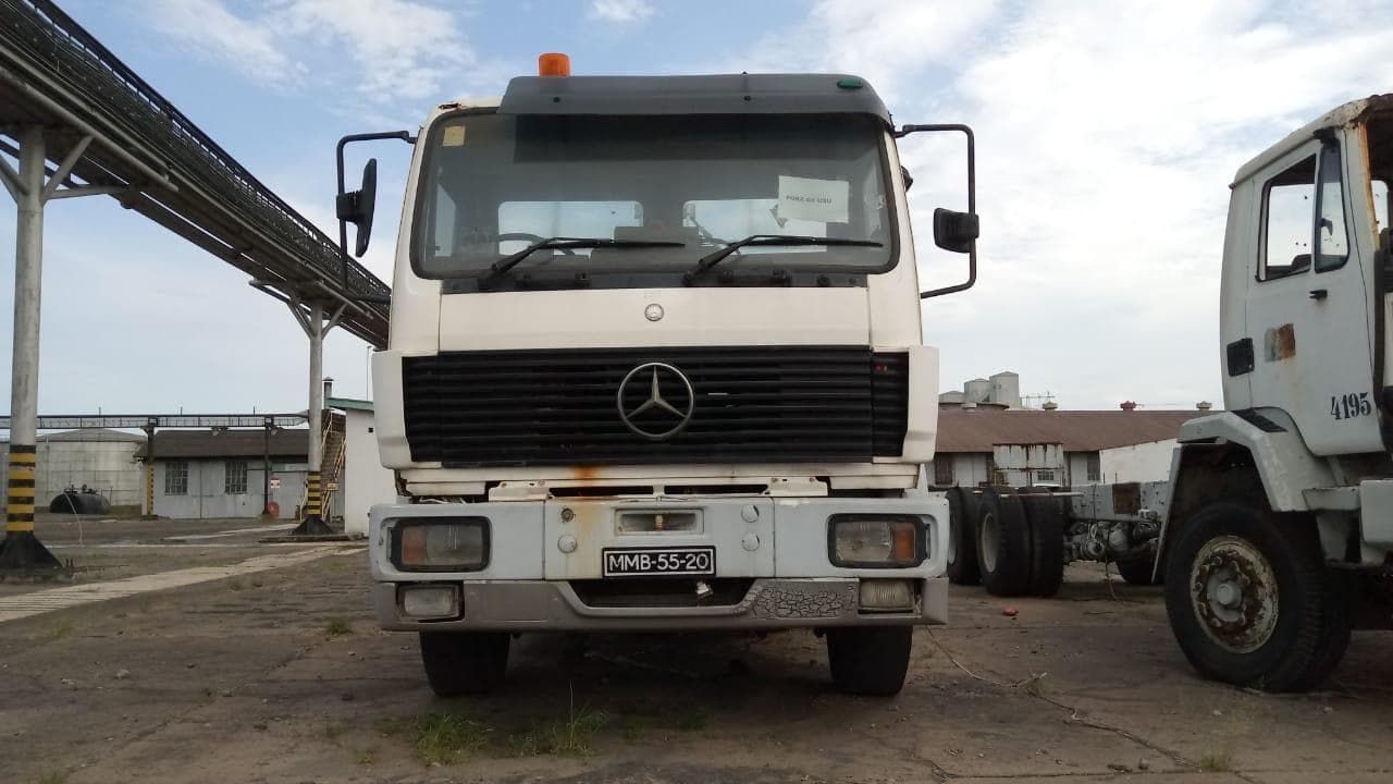 Camião Mercedes · — imagem 2