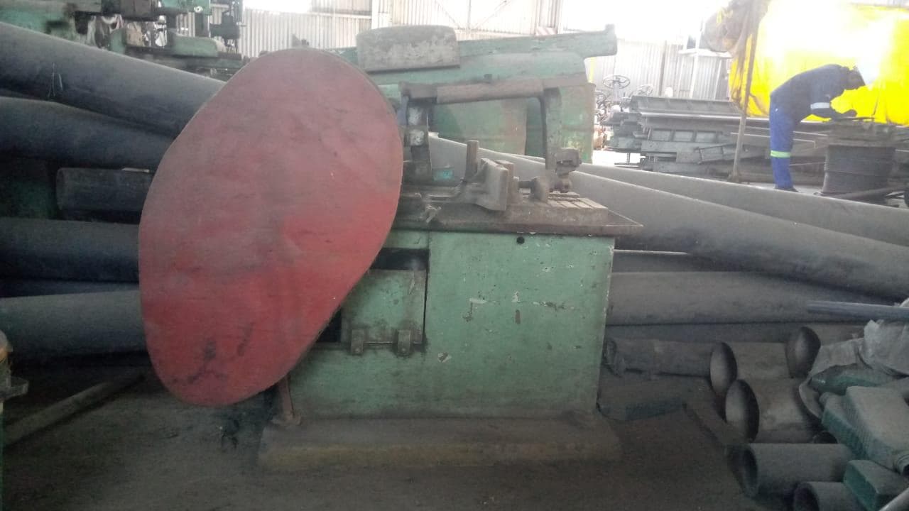 Máquina Industrial ·