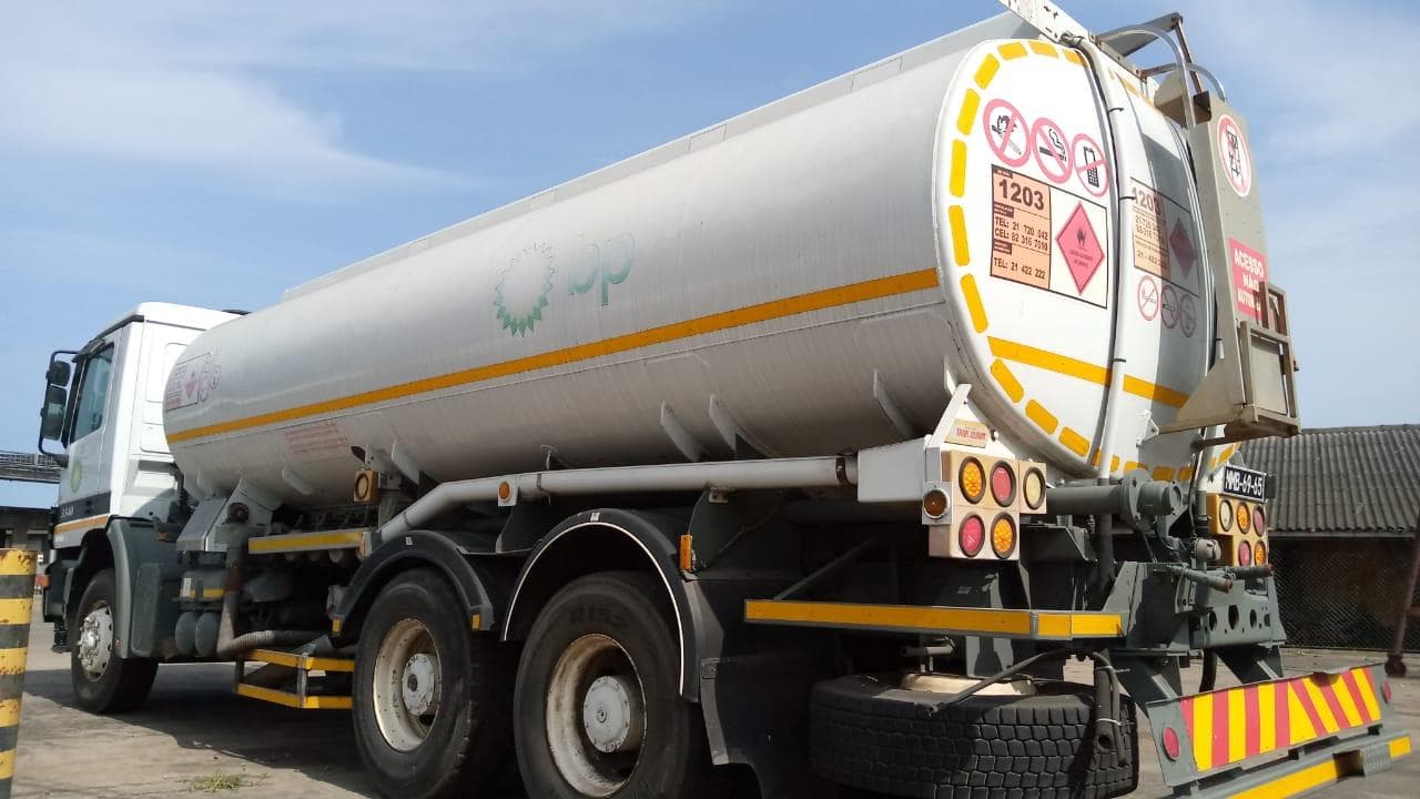 Mercedes Actros 3340 · — imagen 6