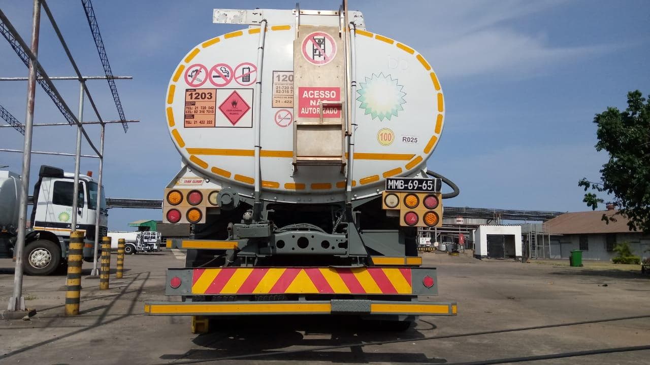 Mercedes Actros 3340 · — imagen 7
