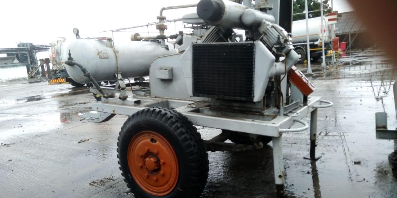 Trailer Compressor · — imagem 2