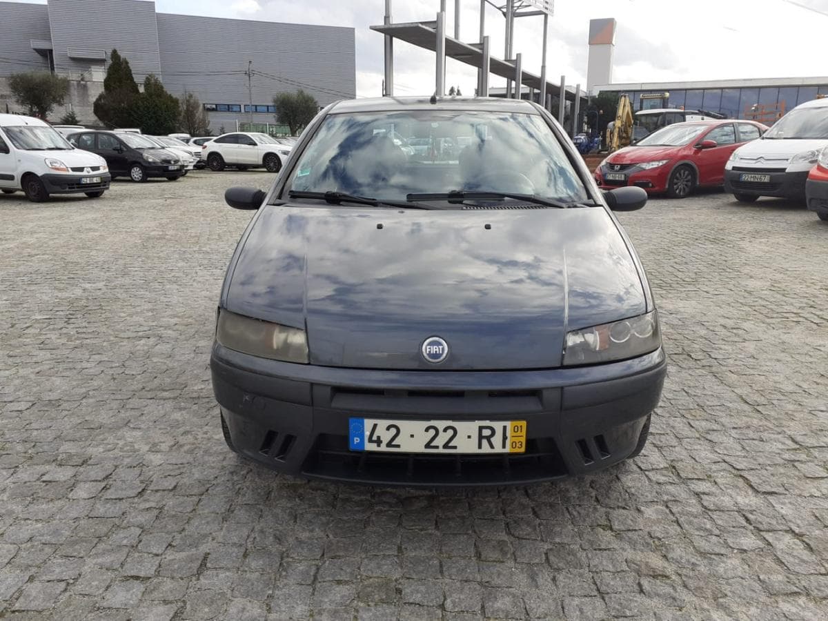 Fiat Punto · Ano 2001 — imagem 2