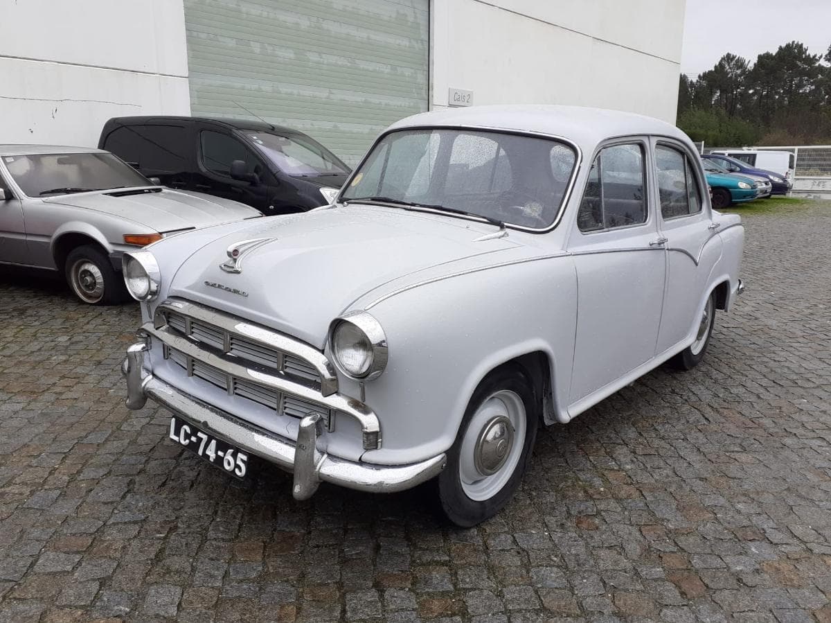 Morris Oxford Asa de Gaivota · Ano 1958 — imagem 3
