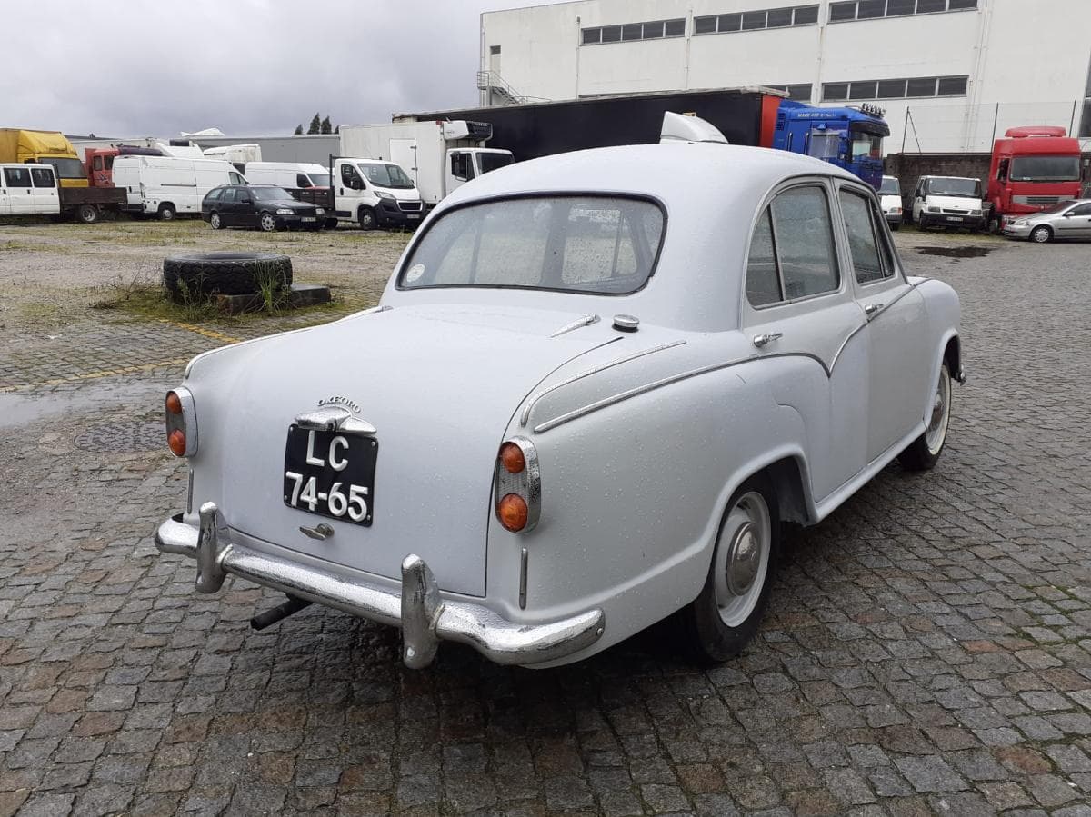 Morris Oxford Asa de Gaivota · Ano 1958 — imagem 6